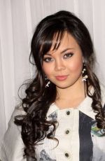 ANNA MARIA PEREZ DE TAGLE at Holiday of Hope Tree Lighting and One Heartland Benefit in Hollywood 11/28/2009