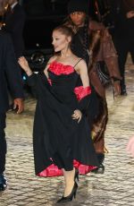 ARIANA GRANDE Arrives Paris Opera in Paris 11/07/2025