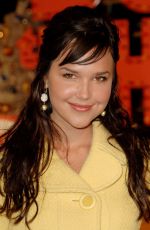ARIELLE KEBBEL at Deck The Halls Premiere in Los Angeles 11/12/2006