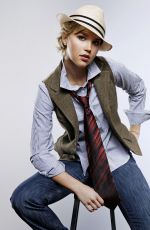 ARIELLE KEBBEL for Calabasas, September 2006