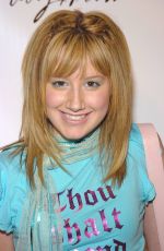 ASHLEY TISDALE at 1st Annual US Weekly Hollywood Holiday Shopping Party in Culver City 11/11/2004