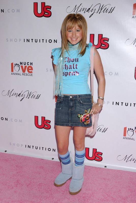 ASHLEY TISDALE at 1st Annual US Weekly Hollywood Holiday Shopping Party in Culver City 11/11/2004