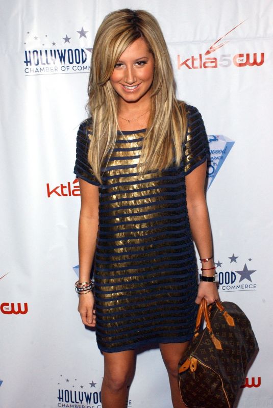 ASHLEY TISDALE at 75th Annual Hollywood Christmas Parade 11/26/2008