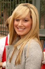 ASHLEY TISDALE at LA Mission