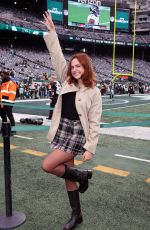 BAILEE MADISON at Cleveland Browns Vs New York Jets Game 11/09/2025