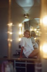 BRITTANY SNOW - Instagram Photo 11/28/2025