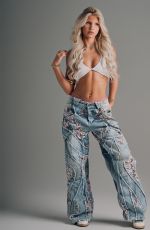 BROOKLYN RILEY - Instagram Photos 11/05/2025