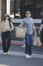 CAYLEE COWAN and Casey Affleck Out Shopping at Lazy Acres in Los Feliz 11/08/2025