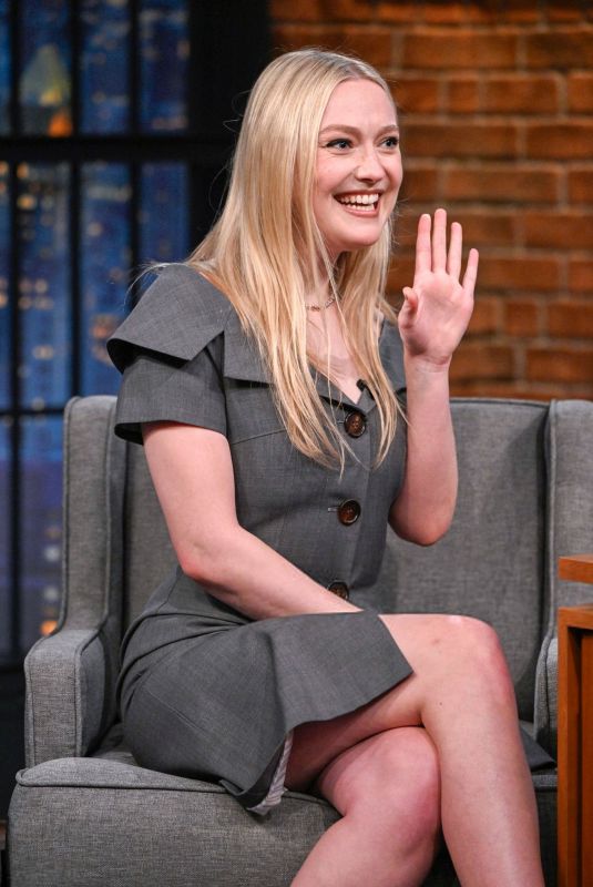 DAKOTA FANNING at Late Night with Seth Meyers 11/05/2025