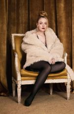 DAKOTA FANNING for BYRDIE: The Holiday Issue, November 2025