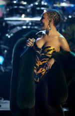 DOJA CAT at 2025 Rock & Roll Hall Of Fame Induction Ceremony 11/08/2025