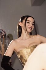 DOVE CAMERON - Instagram Photos and Video 11/09/2025
