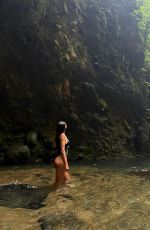 EIZA GONZALEZ - Instagram Photos 11/12/2025