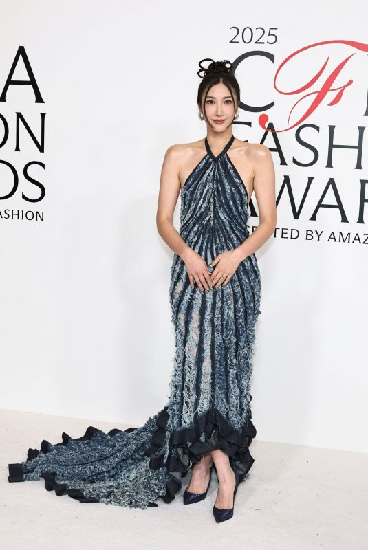 EJAE at 2025 CFDA Awards in New York City 11/03/2025