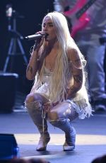 ELENA ROSE Performs at Opening Night of Alma Tour at The Fillmore in Miami Beach 11/28/2025