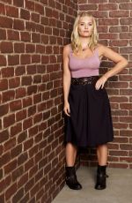 ELISHA CUTHBERT - Happy Endings Season 2 Photoshoot