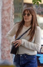ELIZABETH OLSEN Out for Lunch at Petit Trois in Studio City 11/05/2025