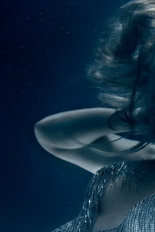 EVA HERZIGOVA for Pirelli Calendar 2026