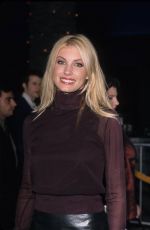 FAITH HILL at How The Grinch Stole Christmas Premiere in Los Angeles 11/08/2000