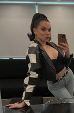 HAILEE STEINFELD - Instagram Photos 10/31/2025