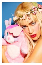 IRINA SHAYK as Cicciolina for Halloween 10/31/2025