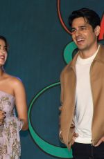JANHVI KAPOOR and Siddharth Malhotra at Music Launch of Film Param Sundari in Mumbai 08/25/2025