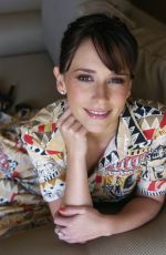 JENNIFER LOVE HEWITT at a Photoshoot 2004