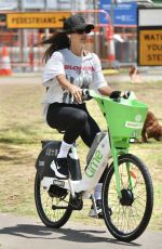 JESSICA ALBA Rides an E-bike Out and About in Gold Coast 11/01/2025