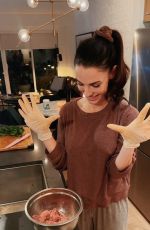 JESSICA LOWNDES - Instagram Photos and Video 11/05/2025