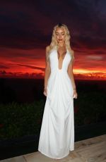 JULIA CAVANAGH - Instagram Photos 11/22/2025