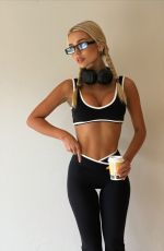 JULIA CAVANAGH - Instagram Photos 11/25/2025