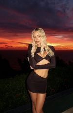JULIA CAVANAGH - Instagram Photos 11/25/2025