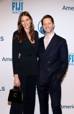 KARLIE KLOSS at Citymeals On Wheels 38th Annual Power Lunch in New York City 11/19/2025