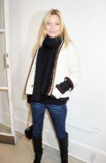 KATE MOSS at Stella McCartney Store Christmas Lights Switch on in London 11/24/2008