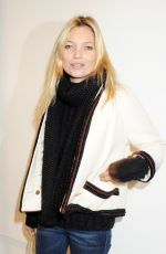 KATE MOSS at Stella McCartney Store Christmas Lights Switch on in London 11/24/2008