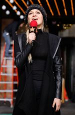 KELSEA BALLERINI at 90th Macy