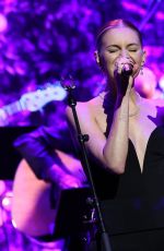 KELSEA BALLERINI at Country Music Hall of Fame and Museum Class of 2025 Medallion Ceremony in Nashville 10/19/2025