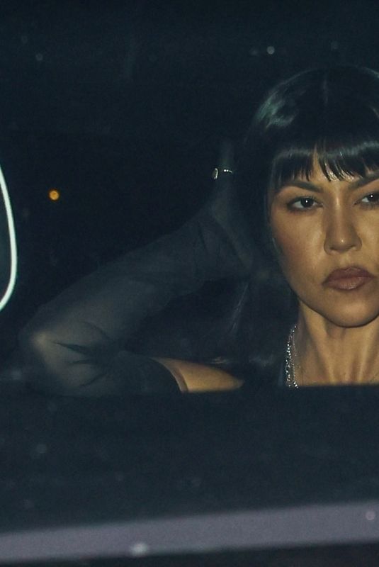 KOURTNEY KARDASHIAN Arrives at Kris Jenner’s 70th Birthday Celebration in Beverly Hills 11/08/2025