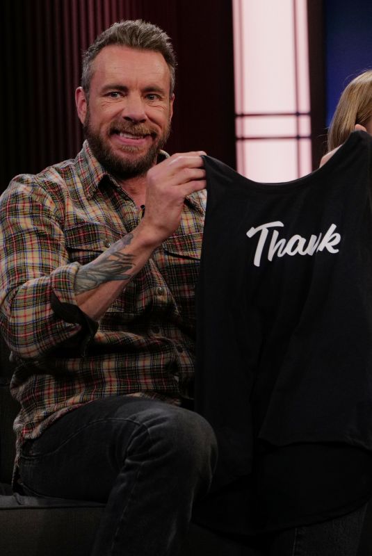 KRISTEN BELL at Jimmy Kimmel Live 11/25/2025