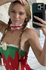 KYLA DODDS - Instagram Photos 11/072025