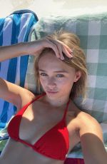 KYLA DODDS - Instagram Photos 11/09/2025