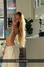 KYLA DODDS - Instagram Photos 11/09/2025