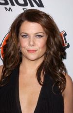 LAUREN GRAHAM at Bad Santa Premiere in Los Angeles 11/18/2003