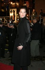 LIV TYLER at UNICEF Snowflake-Brightening The Word for Children in New York City 11/20/2003
