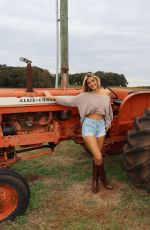 LOGAN DAY - Instagram Photos 11/06/2025