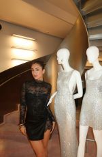 LUANA BARRON at Retrofete