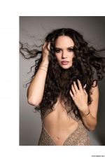 MADISON PETTIS in Modeliste Magazine, November 2025