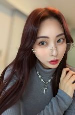 MAKOTO MINAMI - Instagram Photos 11/25/2025