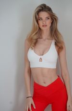 MARIIA ARSENTIEVA - Instagram Photos 11/25/2025