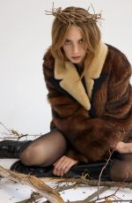 MAYA HAWKE for HommeGirls Fall/Winter 2025